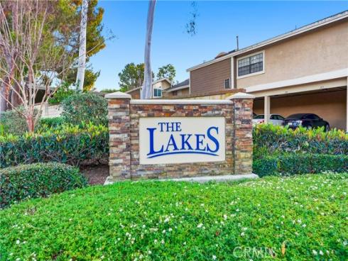 85  Lakepines  , Irvine, CA