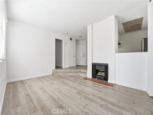 85  Lakepines  , Irvine, CA