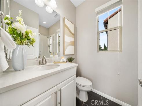 102  Yellow Pine  , Irvine, CA