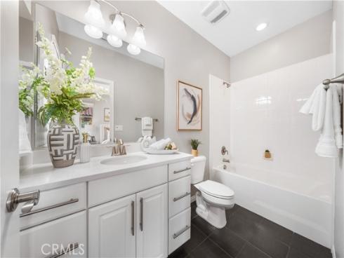 102  Yellow Pine  , Irvine, CA