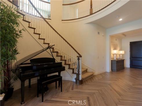 105  Iron  , Irvine, CA