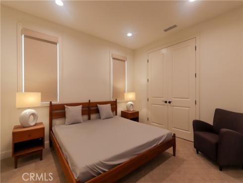 105  Iron  , Irvine, CA