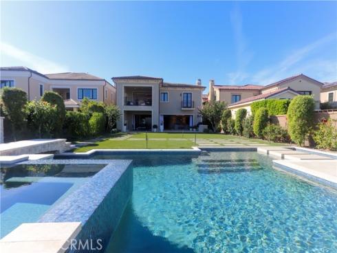 105  Iron  , Irvine, CA