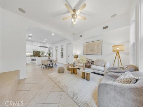 23  Vacaville  , Irvine, CA