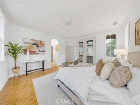 23  Vacaville  , Irvine, CA