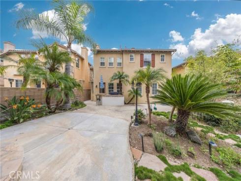 23  Vacaville  , Irvine, CA