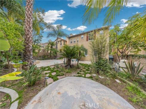 23  Vacaville  , Irvine, CA