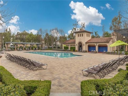 23  Vacaville  , Irvine, CA