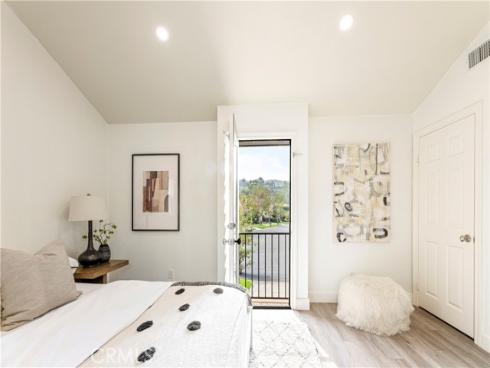 21 Sylvan , Irvine, CA