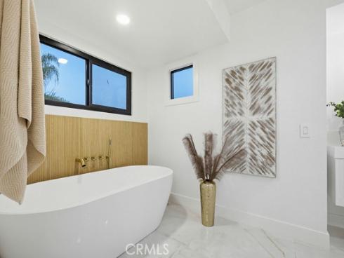 41  Cape Cod  , Irvine, CA