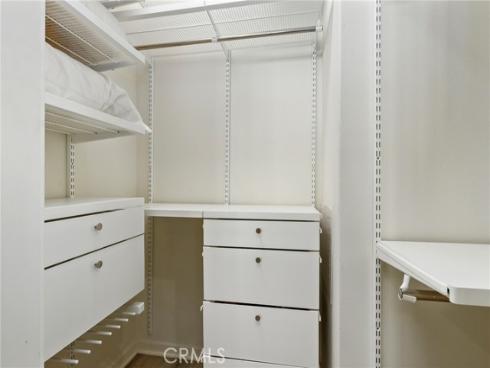 121  Excursion  , Irvine, CA