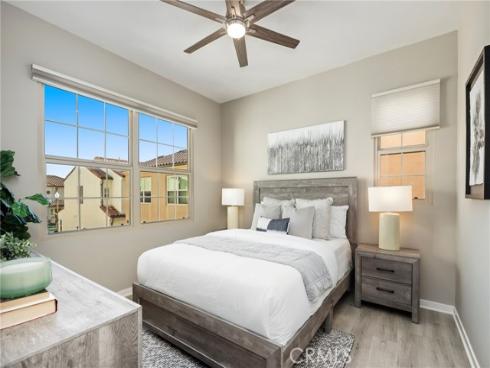 121  Excursion  , Irvine, CA