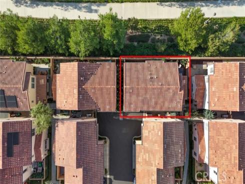 121  Excursion  , Irvine, CA