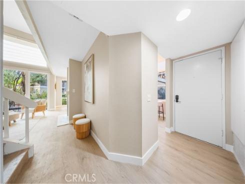 136 Pineview , Irvine, CA