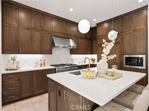 65 Glacier , Irvine, CA