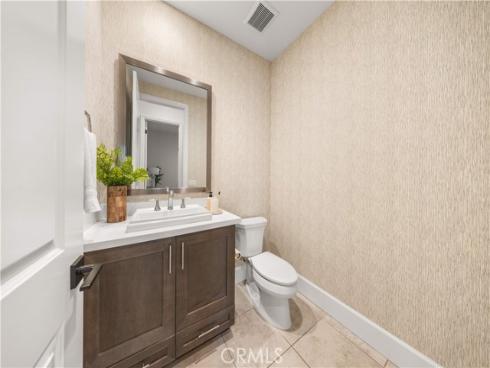 65 Glacier , Irvine, CA