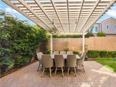 65 Glacier , Irvine, CA