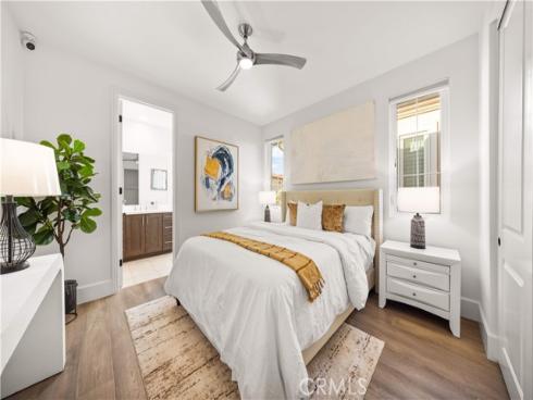 65 Glacier , Irvine, CA