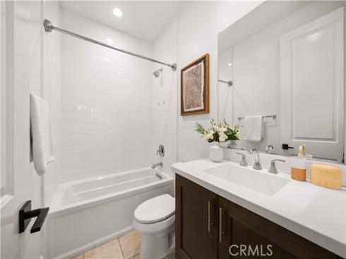 65 Glacier , Irvine, CA