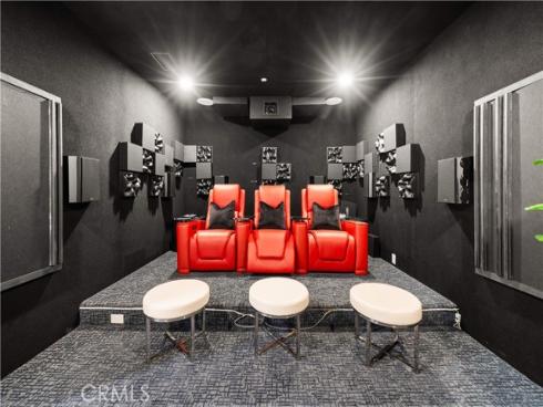 65 Glacier , Irvine, CA