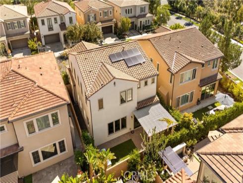 65 Glacier , Irvine, CA