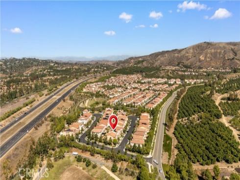 65  Glacier  , Irvine, CA