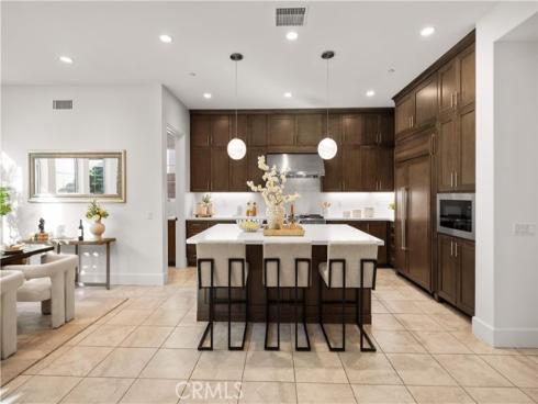 65 Glacier , Irvine, CA