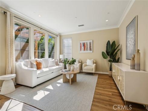 76  Bianco  , Irvine, CA