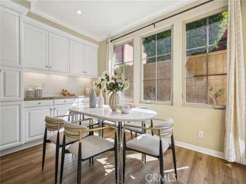 76  Bianco  , Irvine, CA