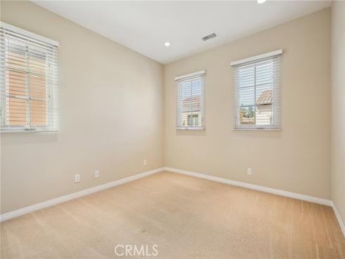 76  Bianco  , Irvine, CA