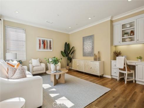 76  Bianco  , Irvine, CA