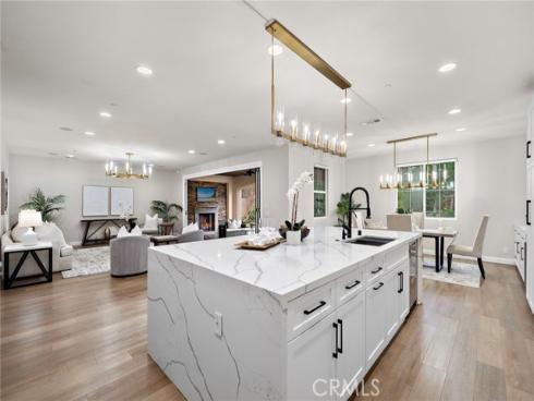 106  Fieldwood  , Irvine, CA