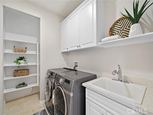 106  Fieldwood  , Irvine, CA