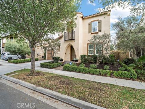 106  Fieldwood  , Irvine, CA