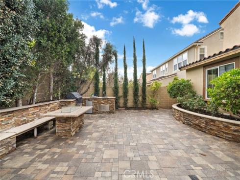106  Fieldwood  , Irvine, CA