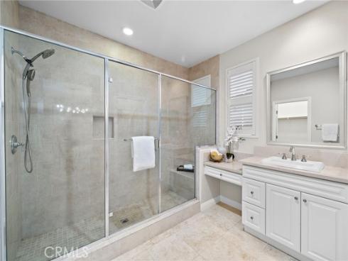 106  Fieldwood  , Irvine, CA