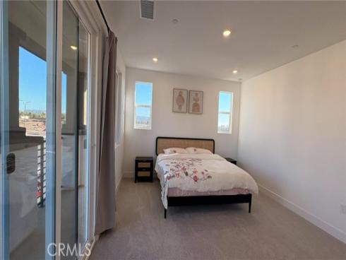 313  Terrapin  , Irvine, CA