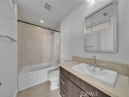 726  Rockefeller  , Irvine, CA