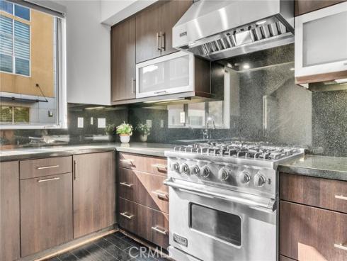 726  Rockefeller  , Irvine, CA