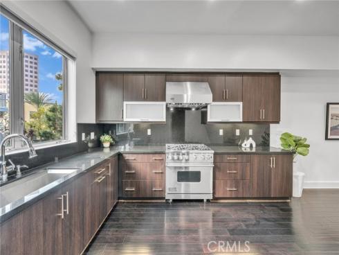 726  Rockefeller  , Irvine, CA