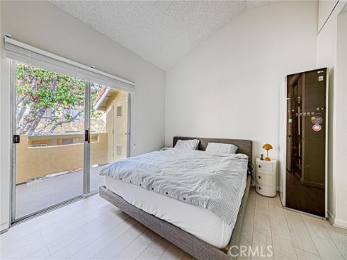 55  Alicante Aisle, #62  , Irvine, CA