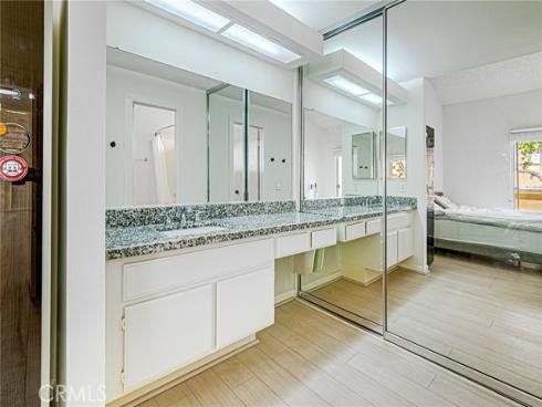 55  Alicante Aisle, #62  , Irvine, CA