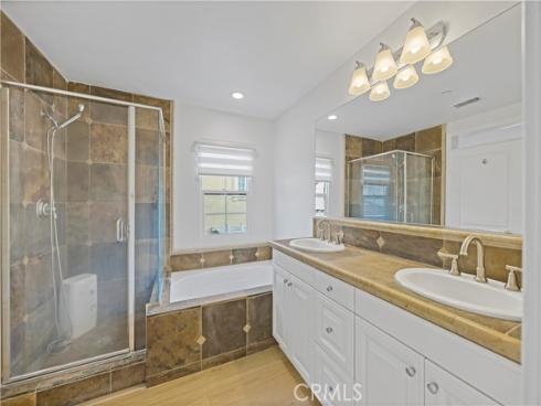 22  Arborside  , Irvine, CA