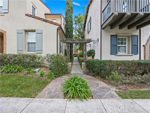 22  Arborside  , Irvine, CA