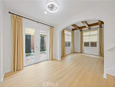 22  Arborside  , Irvine, CA