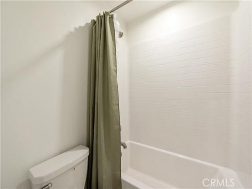 608  Grizzly  , Irvine, CA