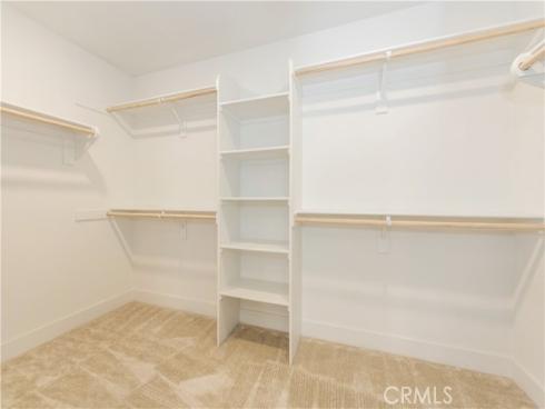 608  Grizzly  , Irvine, CA