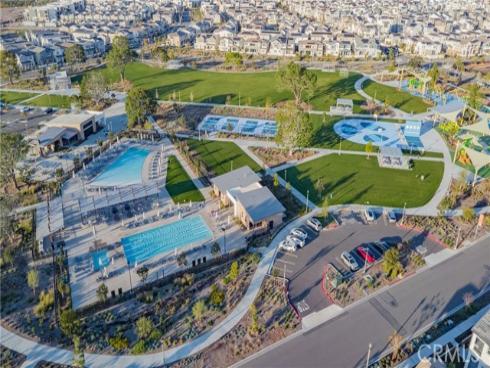 608  Grizzly  , Irvine, CA