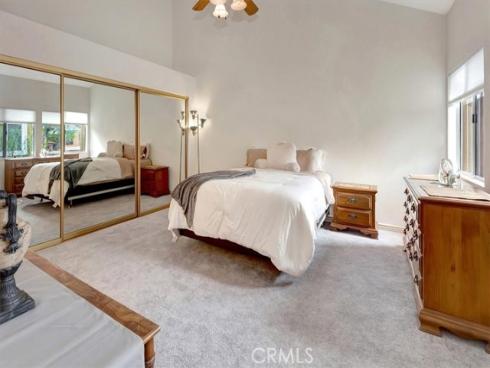 70  Lehigh Aisle  , Irvine, CA