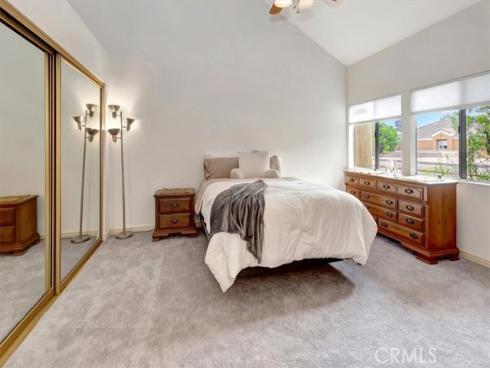 70  Lehigh Aisle  , Irvine, CA